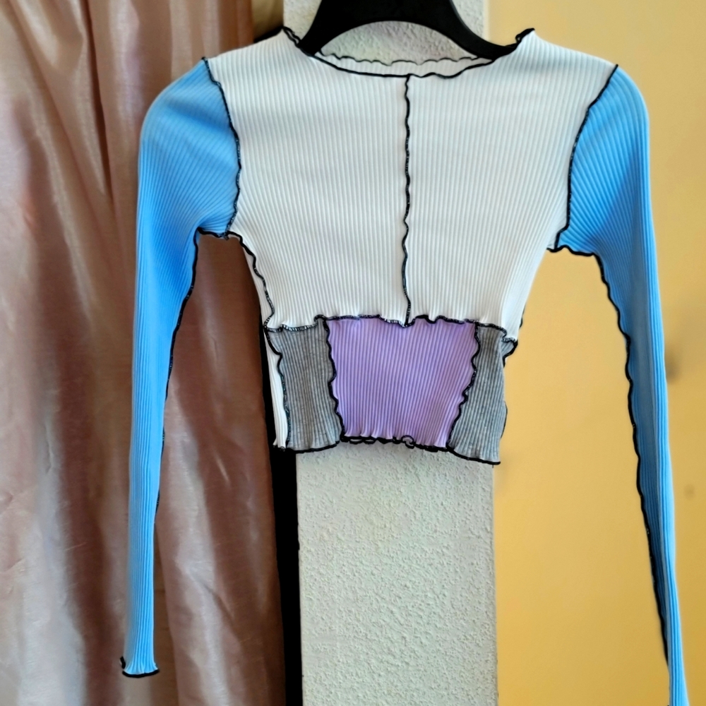 Long sleeve crop patch work top